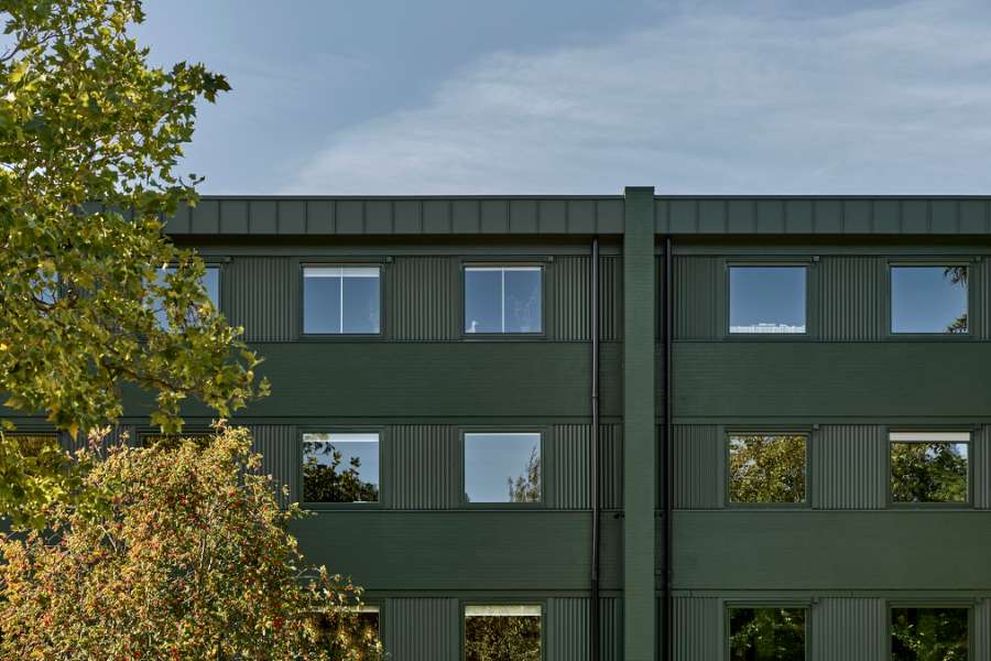 Modernes Büroumfeld in Gladsaxe in Stahlprofile gehüllt, Transformervej 14, 2860 Søborg, Dänemark